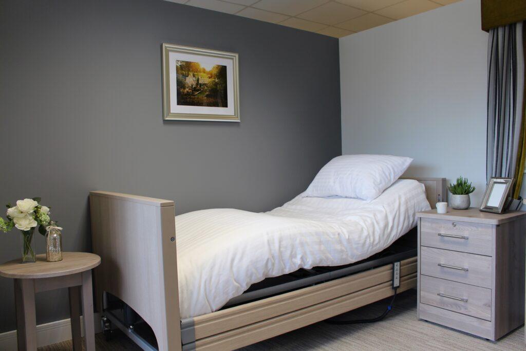 care home electric beds - zero gravity position