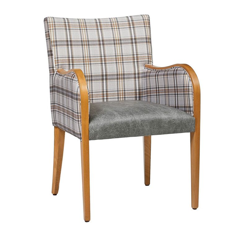 Penza Tub Chair – Oak